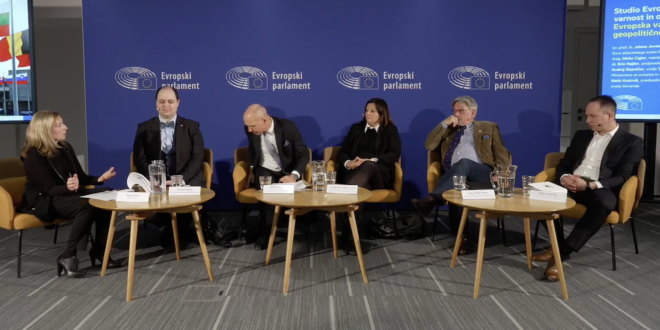 PHOTO: Studio Evropa.